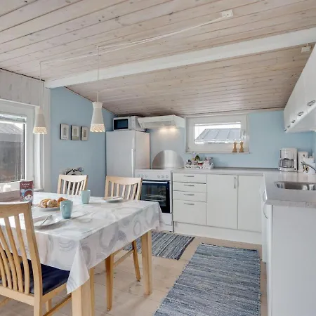 Aarto - 250m From The Sea In Ne Jutland By Interhome בית נופש *
